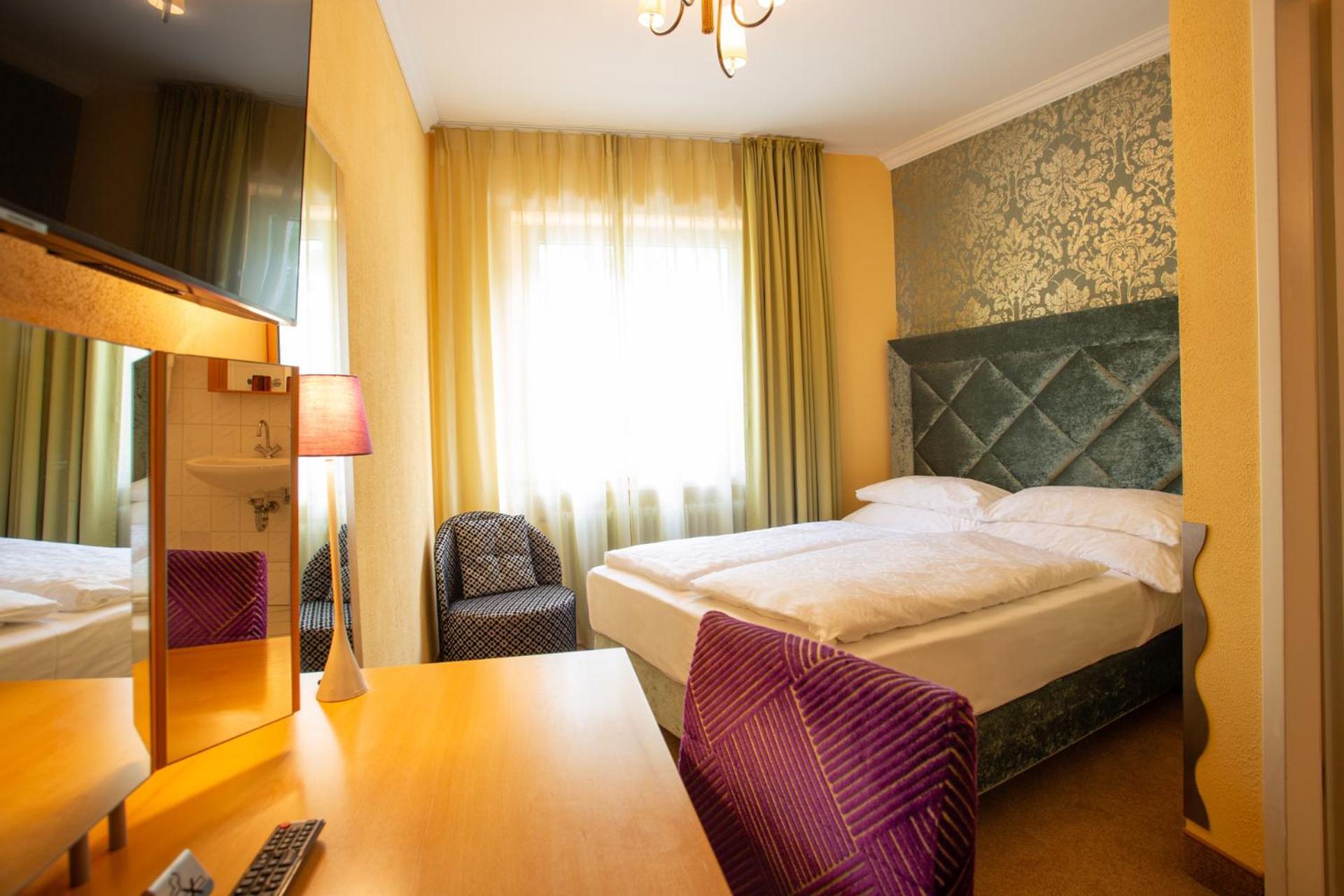 Classic Hotel Harmonie Cologne Exterior photo